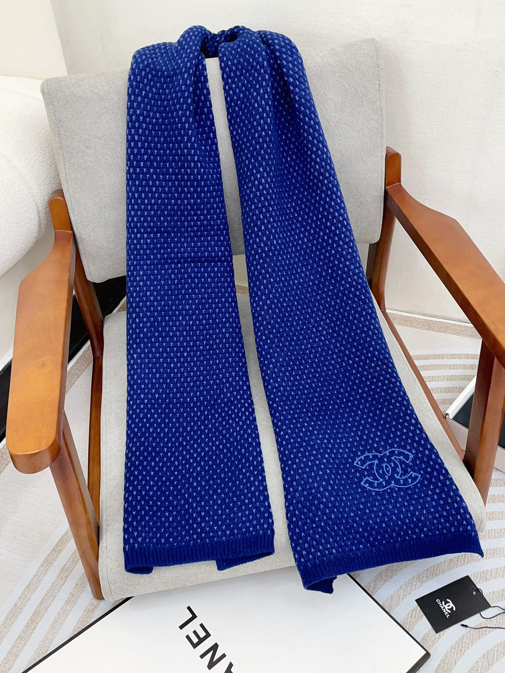 CHANEL SCARF 180 CM IN AZURE BLUE CASHMERE  394593