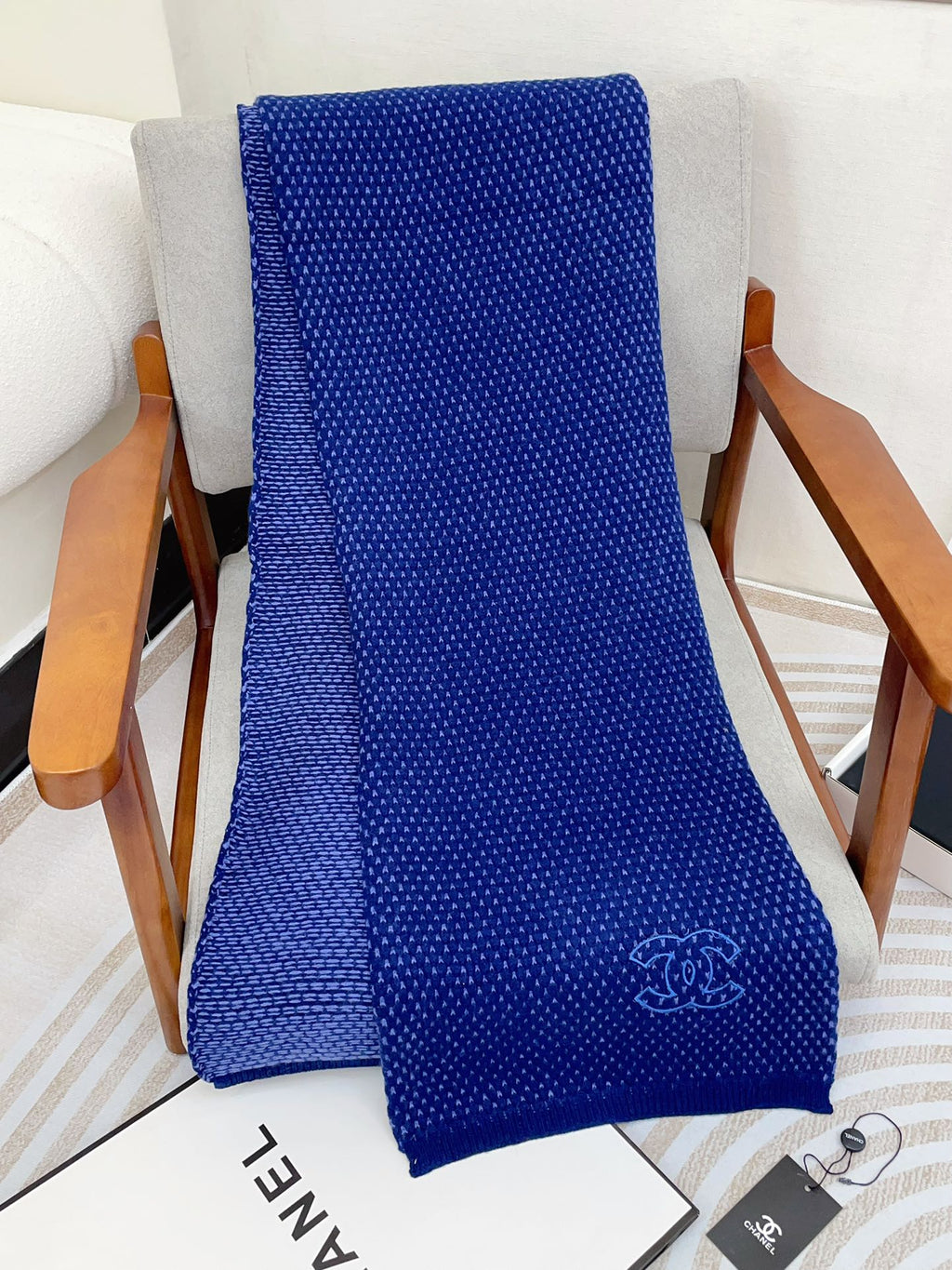 CHANEL SCARF 180 CM IN AZURE BLUE CASHMERE  394593