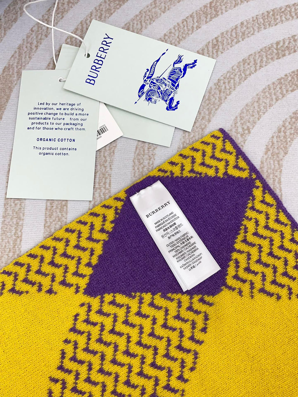 BURBERRY ARGYLE WOOL SCARF 190 CM VIOLET MIX BRIGHT YELLOW 394595