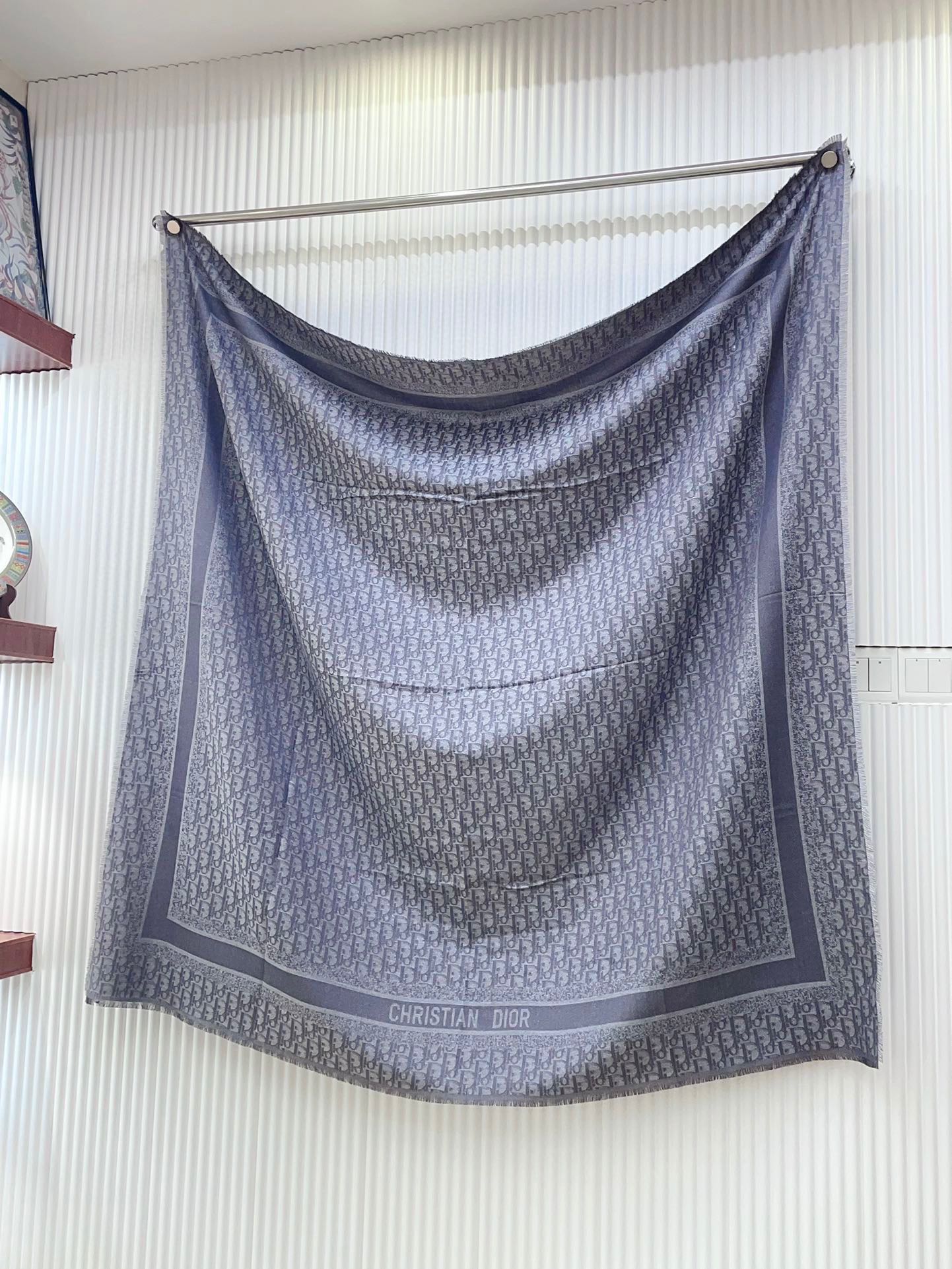 DIOR SQUARE SCARF 140 CM IN COOL GRAY WOOL AND SILK  408661