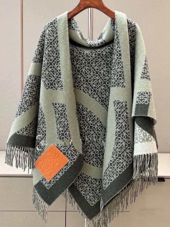 LOEWE ANAGRAM SCARF 140 CM IN GREEN FOREST WOOL 410214