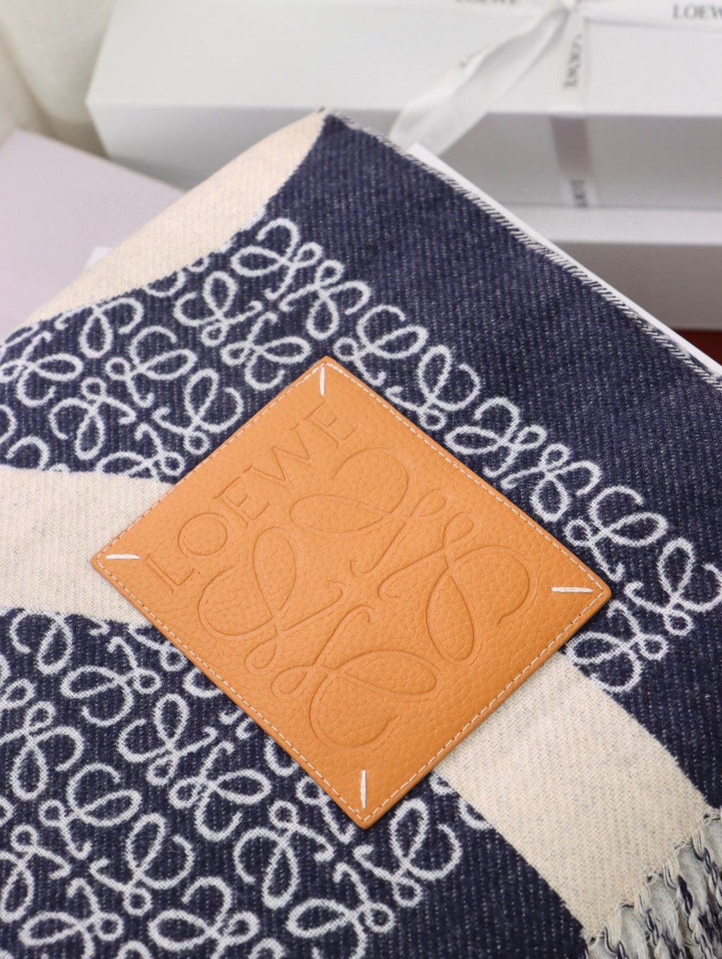 LOEWE ANAGRAM SCARF 140 CM IN NAVY BLUE WOOL 410215