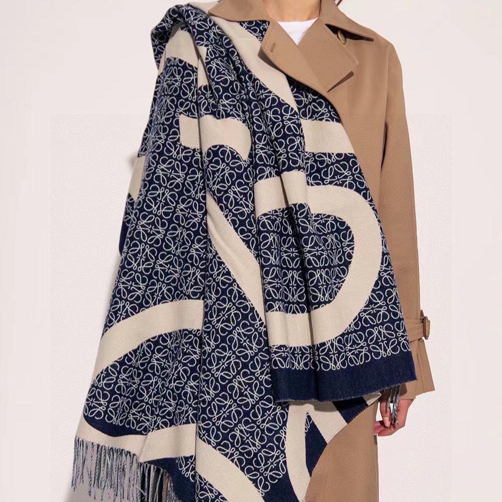 LOEWE ANAGRAM SCARF 140 CM IN NAVY BLUE WOOL 410215