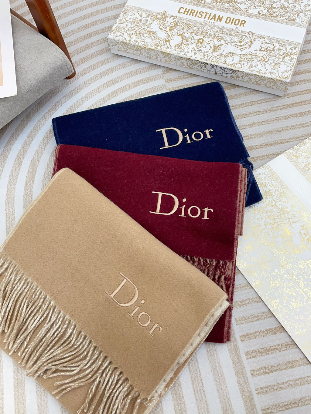 DIOR SCARF 180 CM IN CAMEL BEIGE CASHMERE 419820