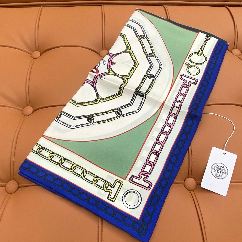 HERMES HERMES 25S SCARF 90 IN SILK 703667