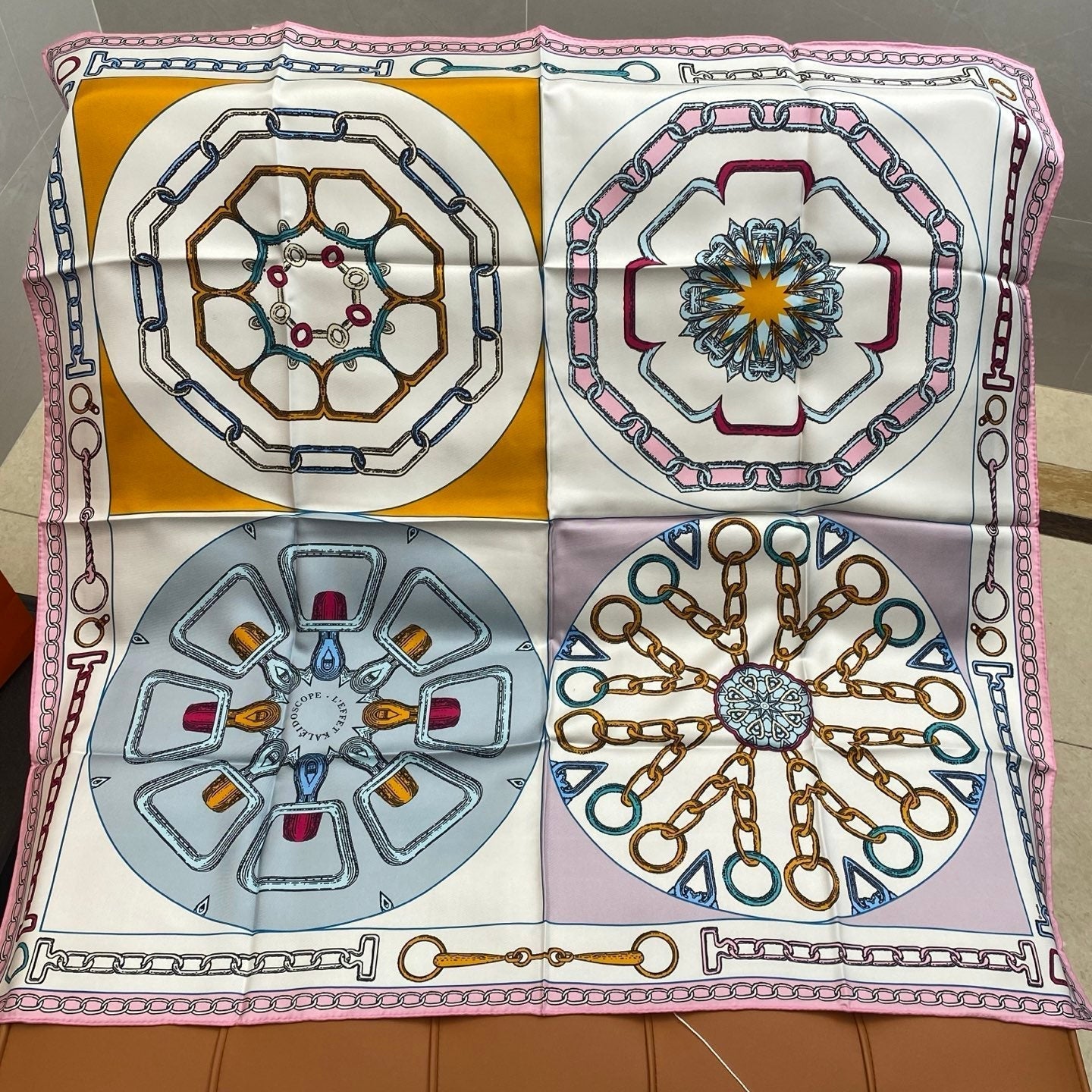 HERMES HERMES 25S SCARF 90 IN SILK 703668
