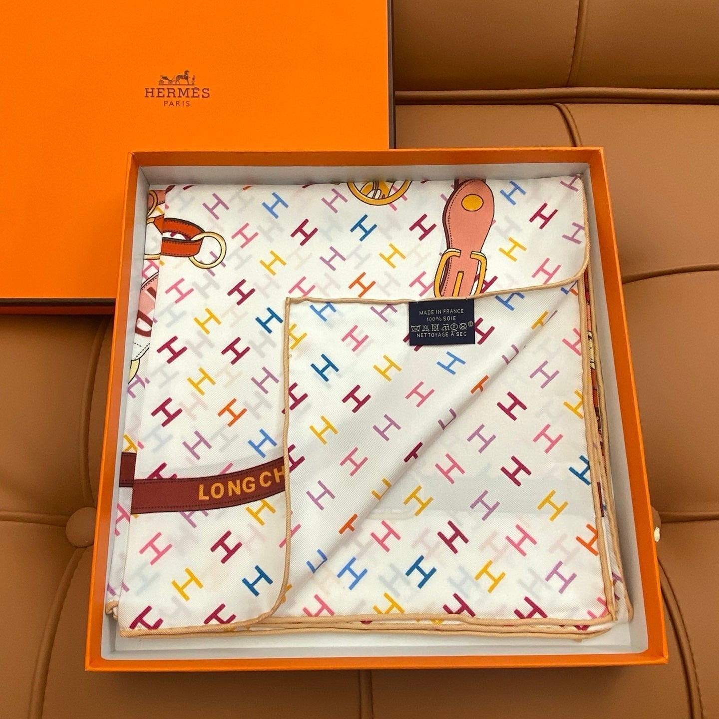 HERMES HERMES 25S SCARF 90 IN SILK 703680