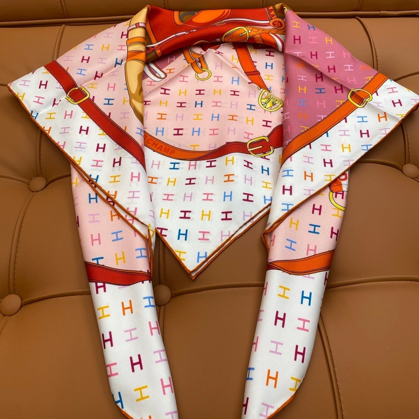 HERMES HERMES 25S SCARF 90 IN SILK 703682