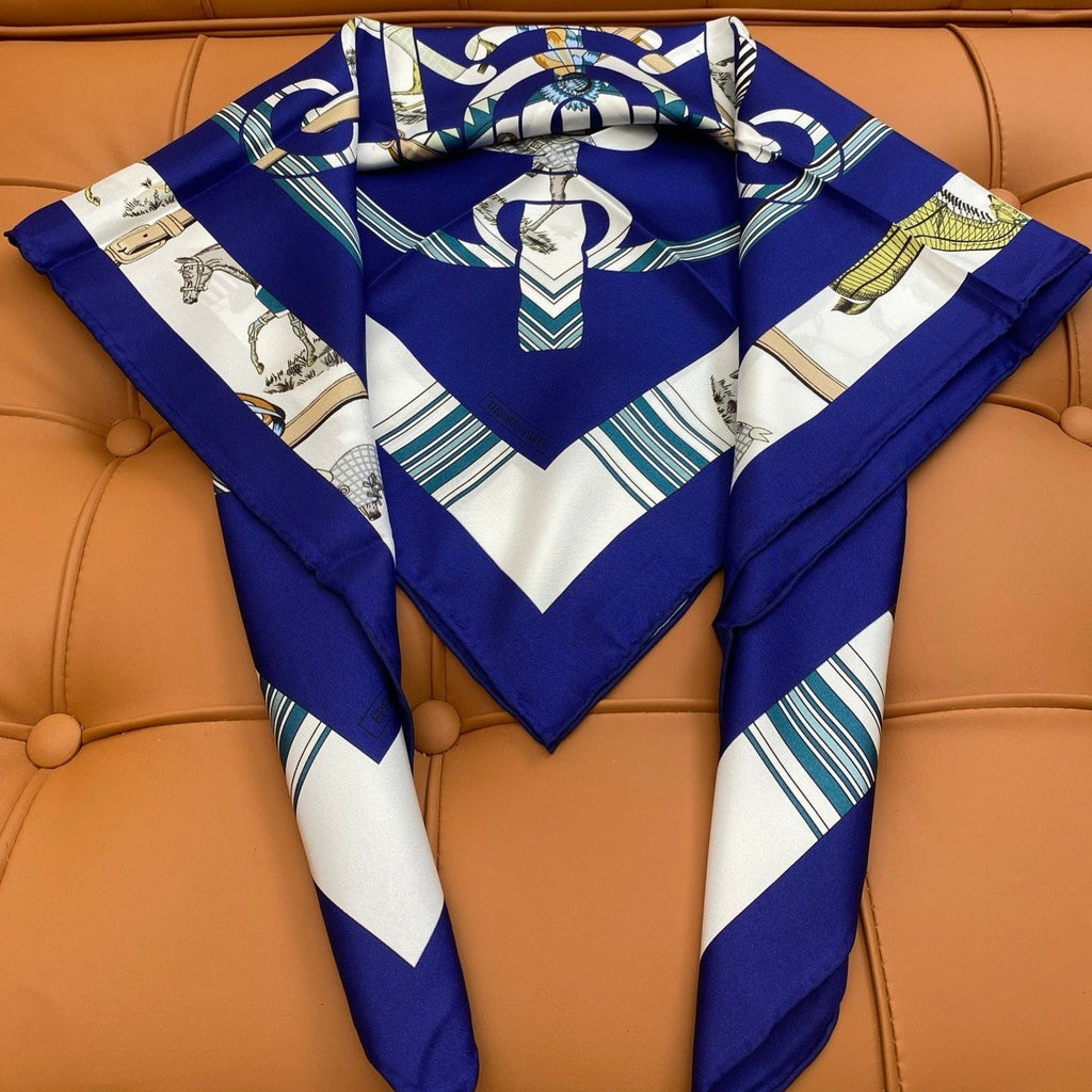 HERMES HERMES 25S SCARF 90 IN SILK 703707