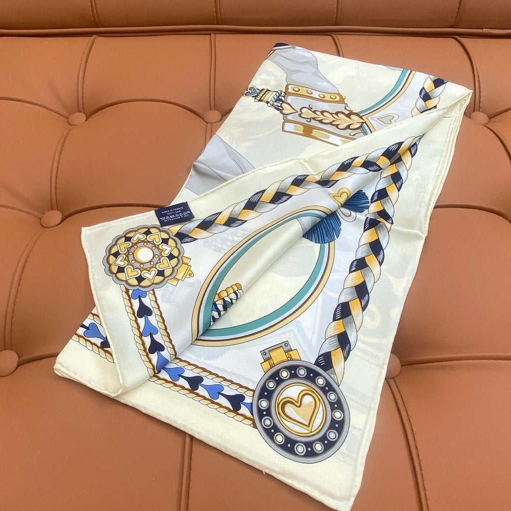 HERMES HERMES 25S SCARF 90 IN SILK 709686