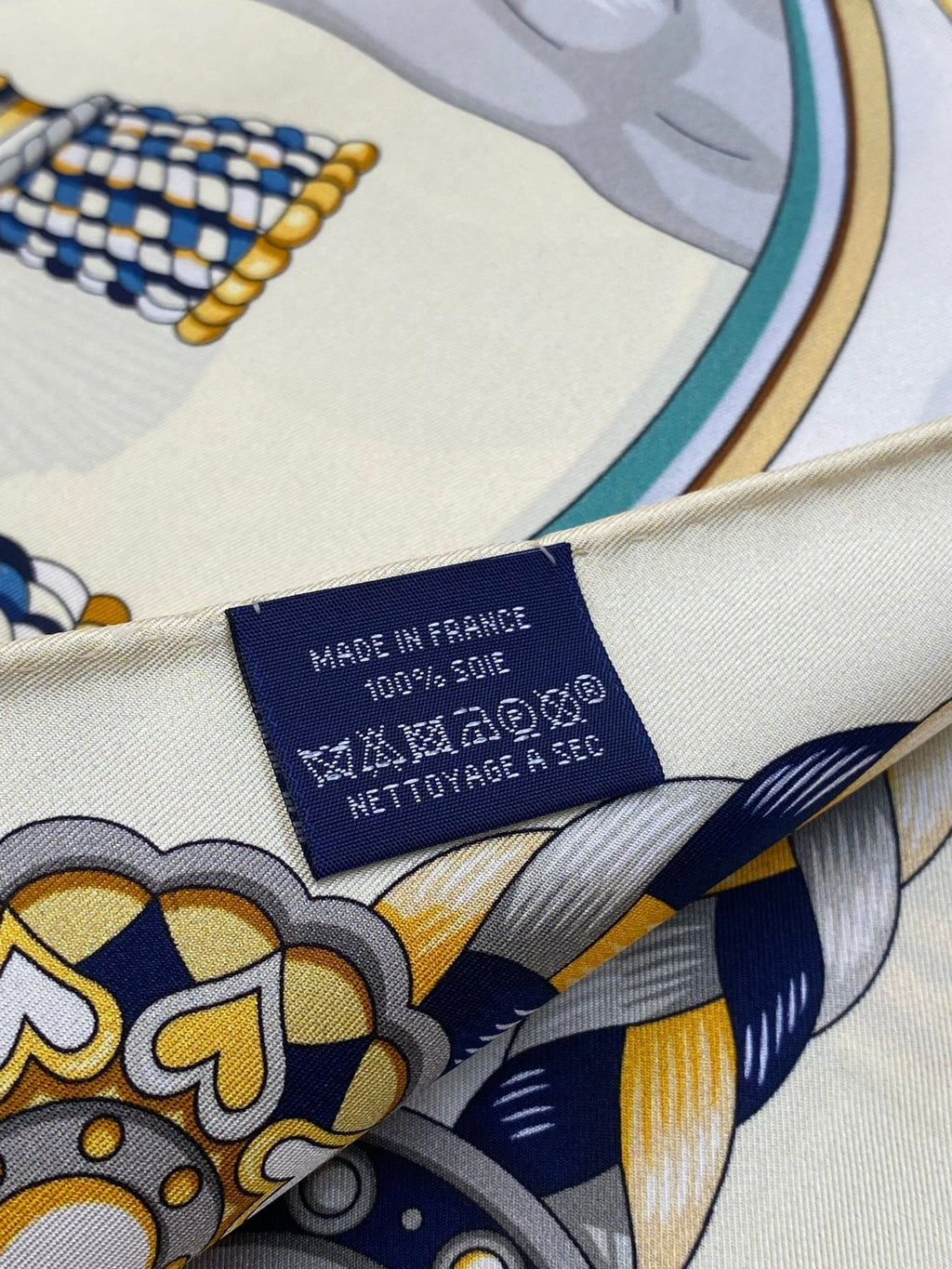 HERMES HERMES 25S SCARF 90 IN SILK 709686