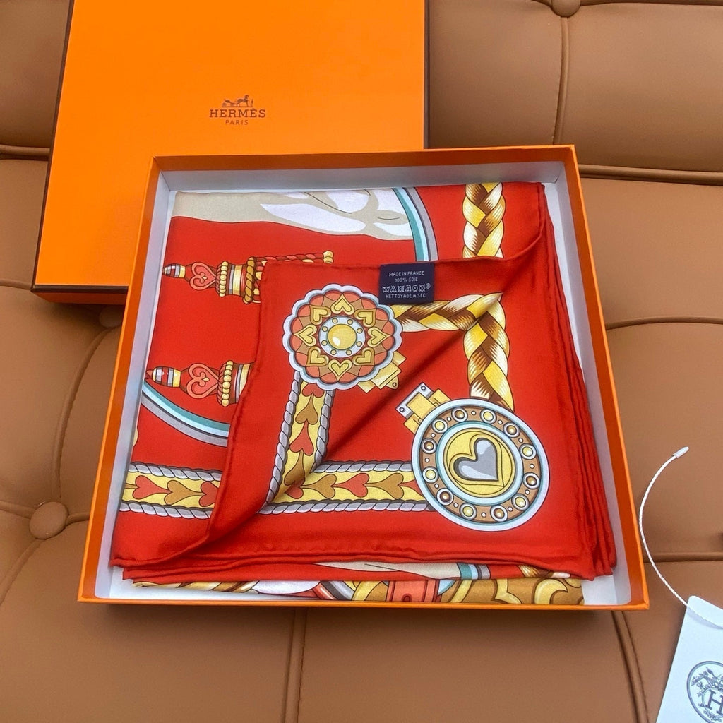 HERMES HERMES 25S SCARF 90 IN SILK 709688