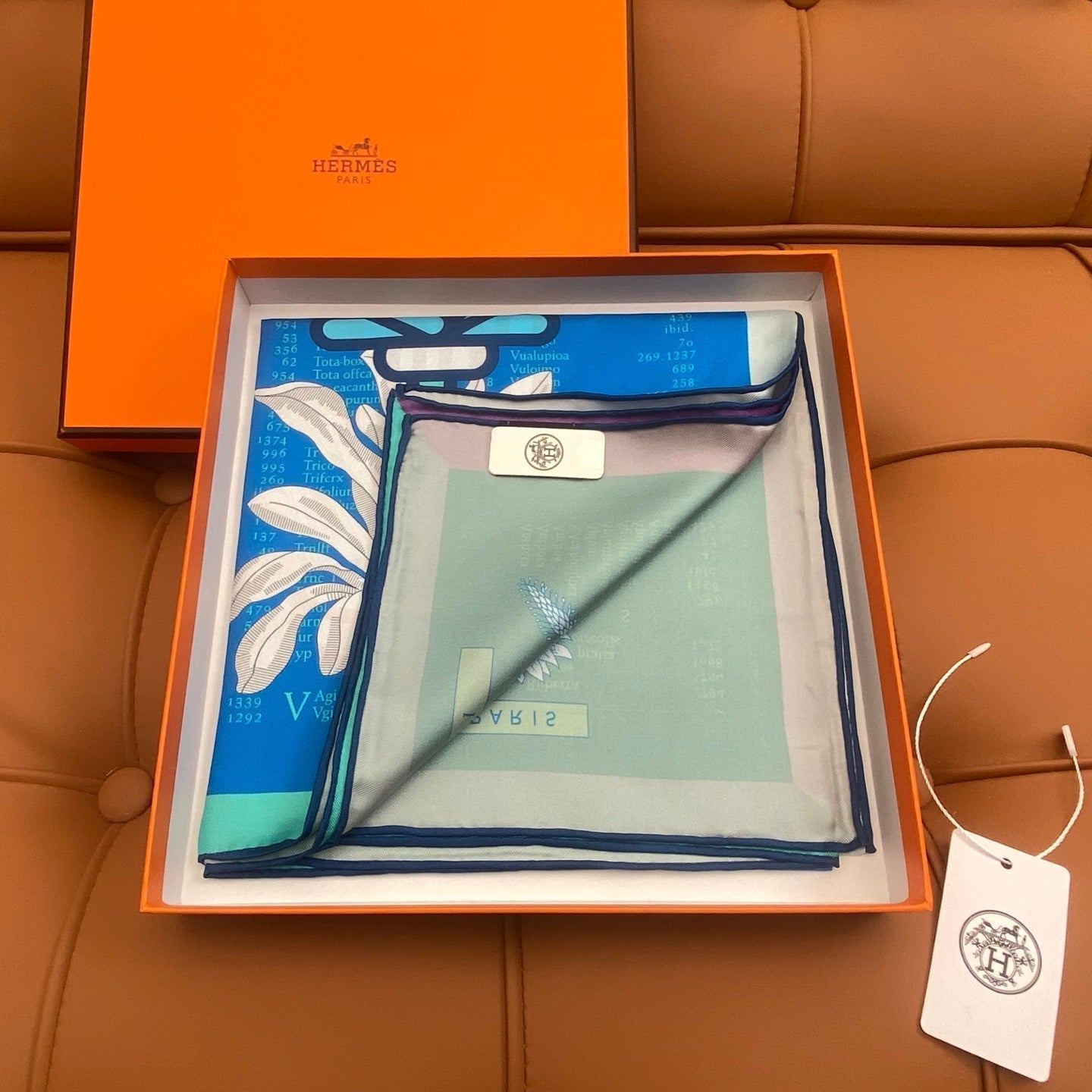 HERMES HERMES 25S SCARF 90 IN SILK 718476