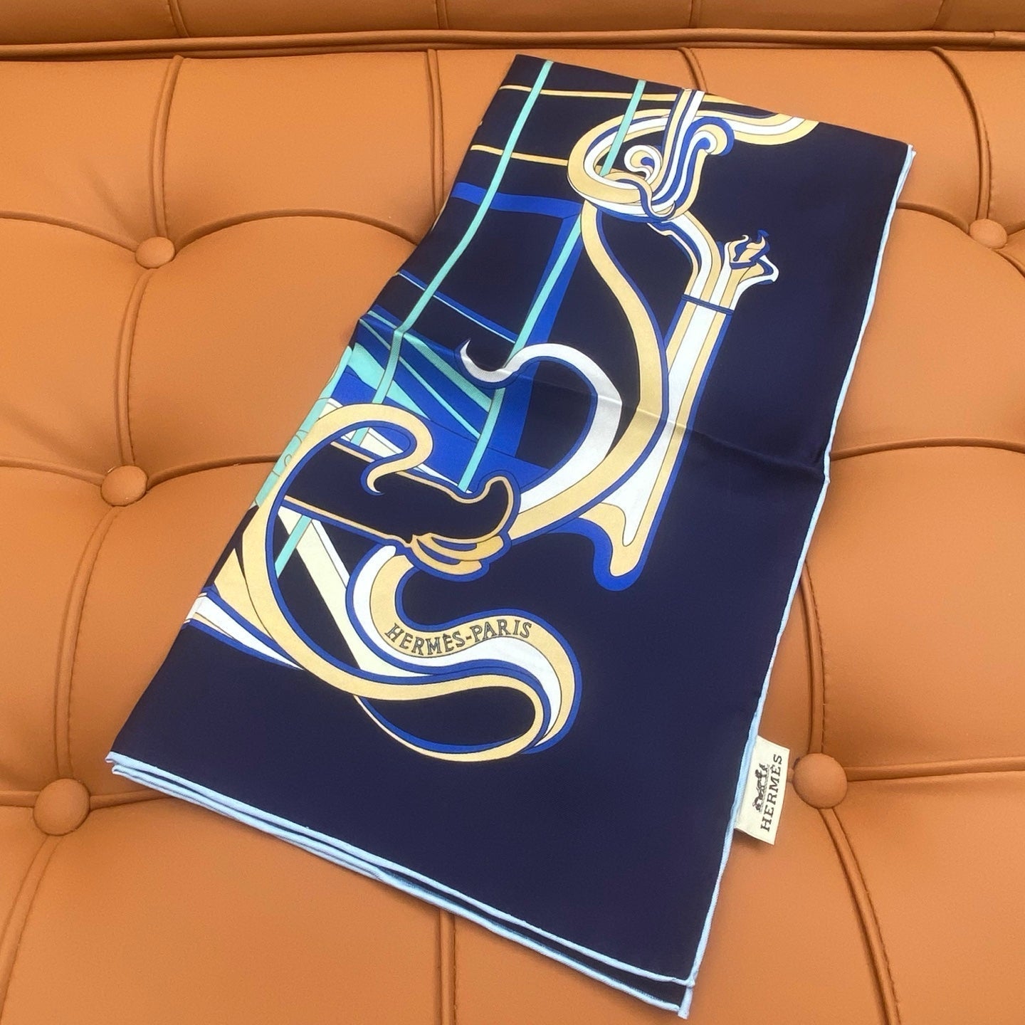 HERMES HERMES 25S SCARF 90 IN SILK 718489