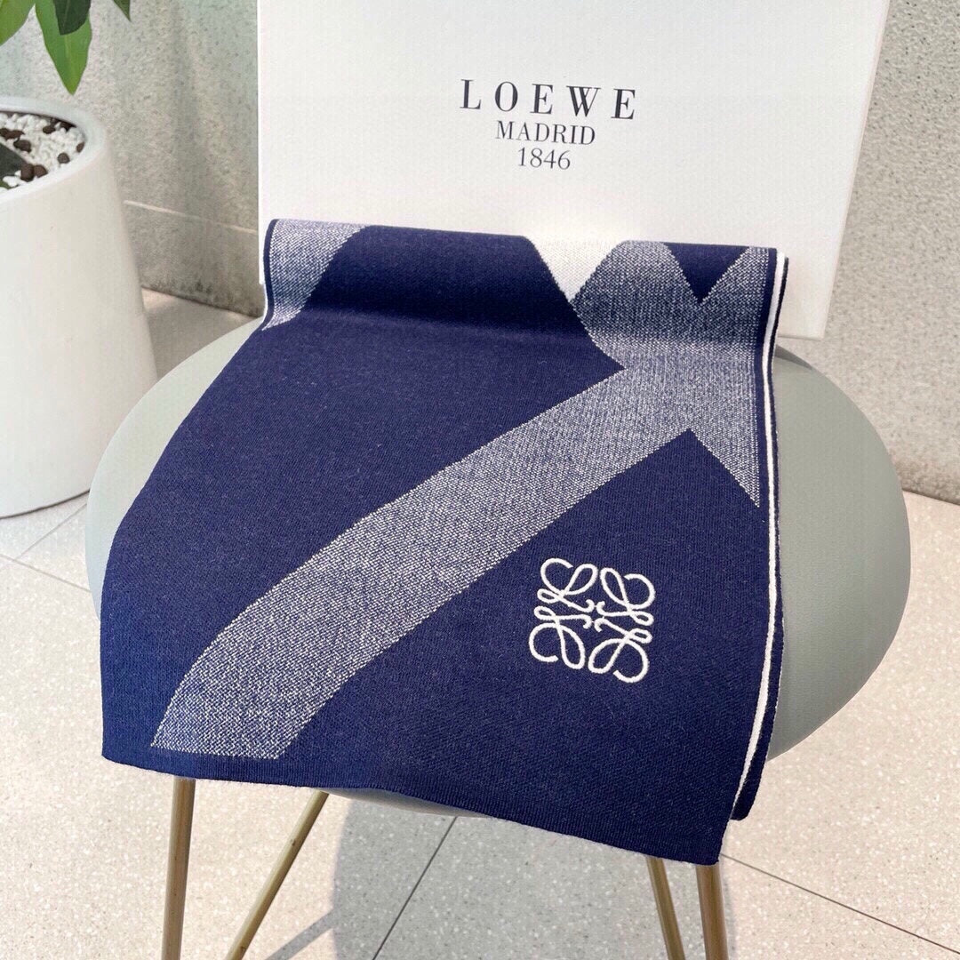 LOEWE SCARF 180 CM IN INDIGO BLUE CASHMERE 386731