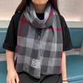 LOEWE SCARF 180 CM IN MOUSE GRAY CARO CASHMERE 389780