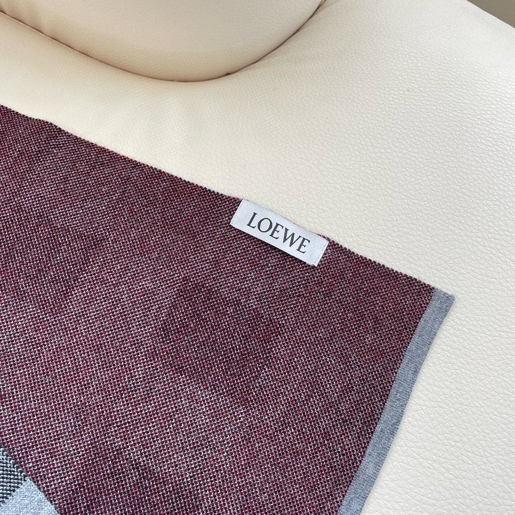 LOEWE SCARF 180 CM IN BLACK MIX DOVE GRAY CARO CASHMERE 389781