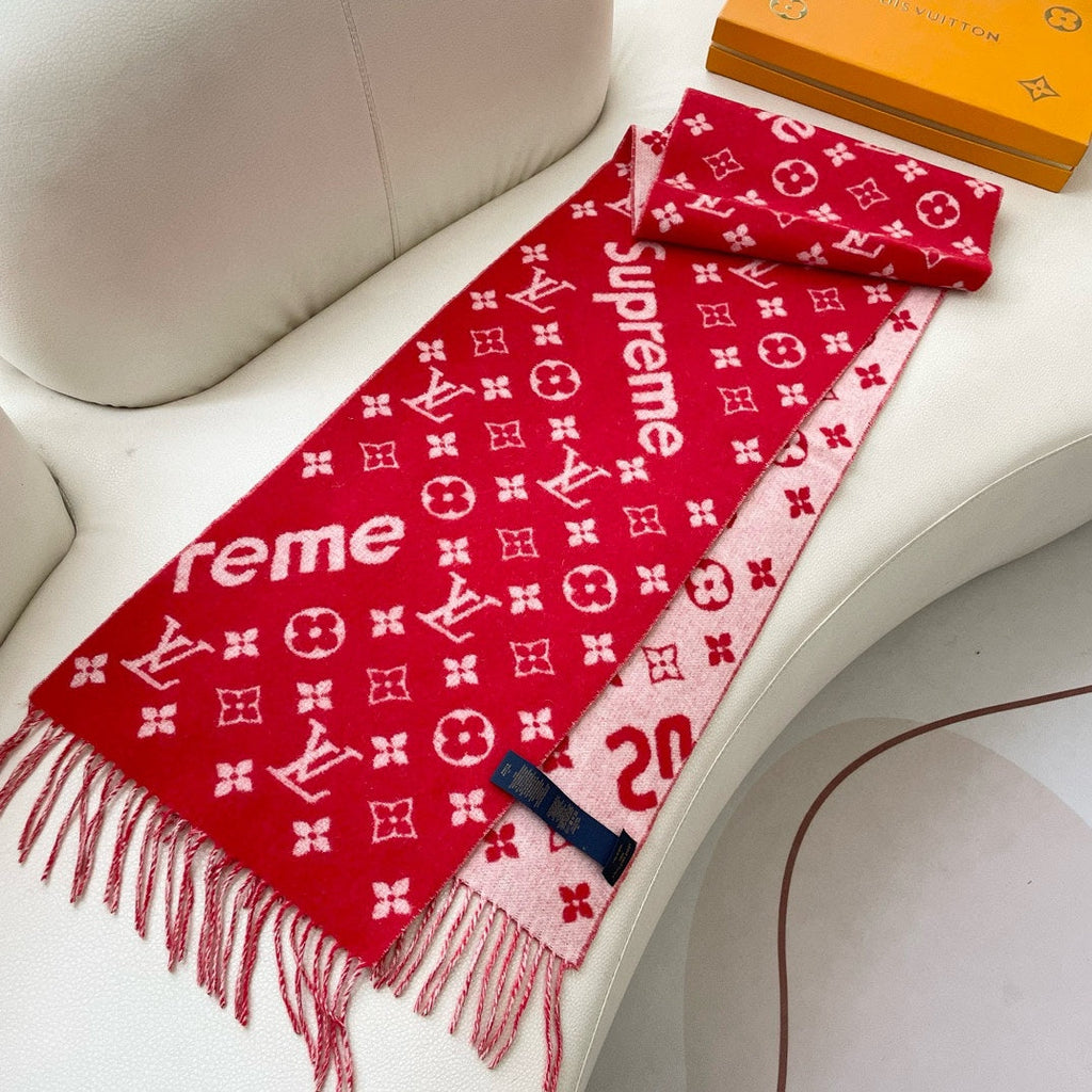 LOUIS VUITTON SUPREME X MONOGRAM 180 CM SCARF IN CHERRY RED WOOL AND CASHMERE 392942