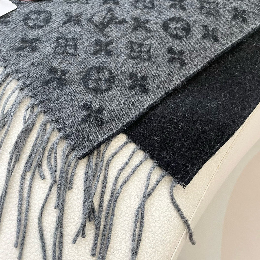 LOUIS VUITTON MONOGRAM GRADIENT 180 CM SCARF BLACK CASHMERE 392957