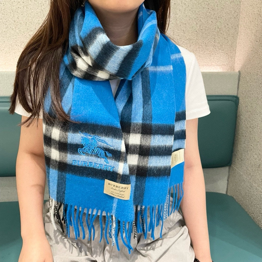 BURBERRY CHECK SCARF 180 CM IN AZURE BLUE MIX BLACK CASHMERE 405481