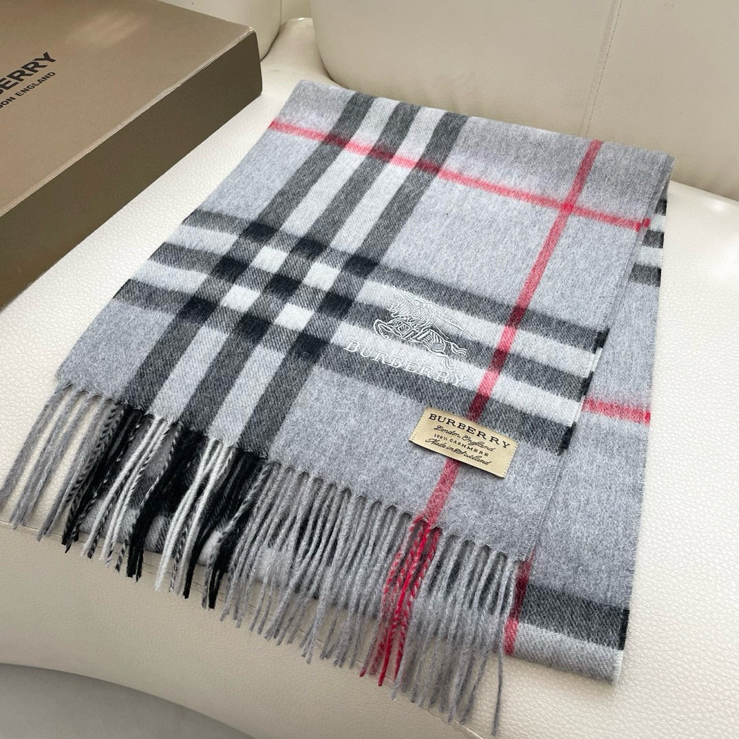 BURBERRY CHECK SCARF 180 CM IN PASTEL GRAY MIX BLACK CASHMERE 405483