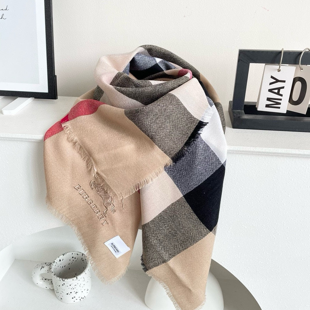 BURBERRY CHECK CASHMERE SCARF 120 CM TAN BROWN 407344