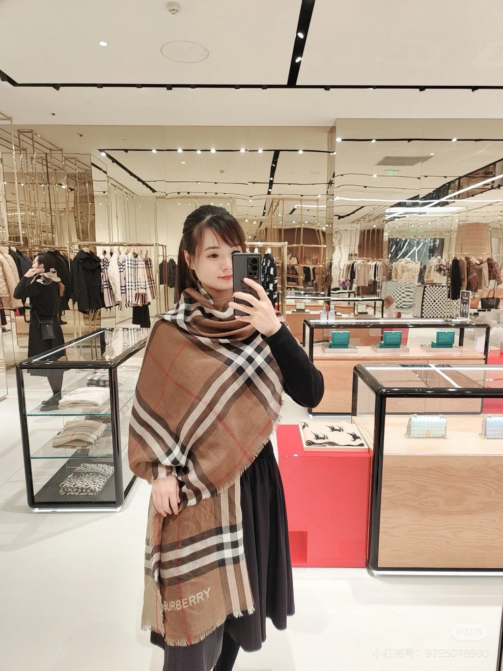 BURBERRY SCARF 220 CM IN COLORFUL SHEEP WOOL AND MULBERRY SILK 408932