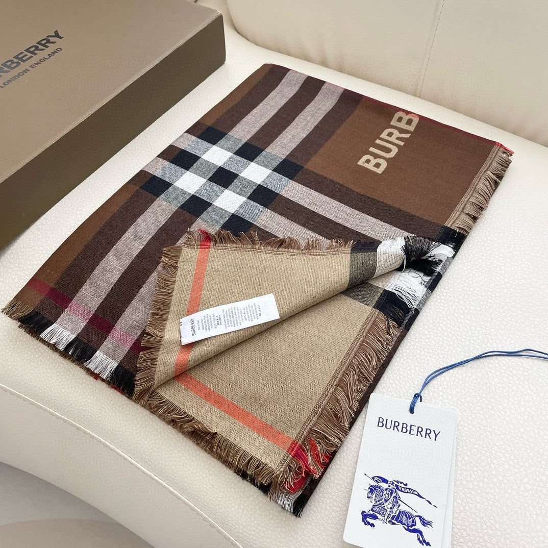 BURBERRY SCARF 220 CM IN COLORFUL SHEEP WOOL AND MULBERRY SILK 408932