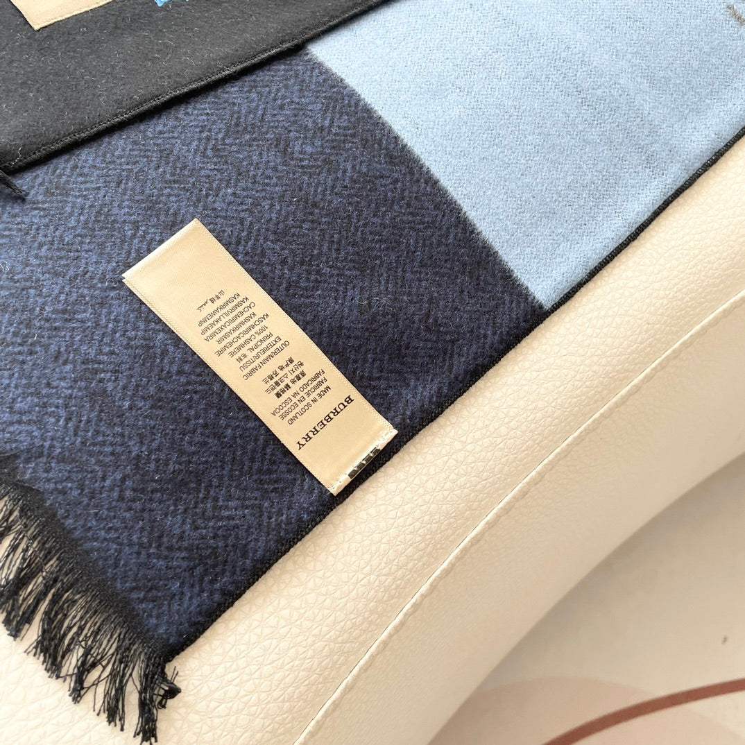 BURBERRY BBR SCARF 180 CM IN CASHMERE 487518