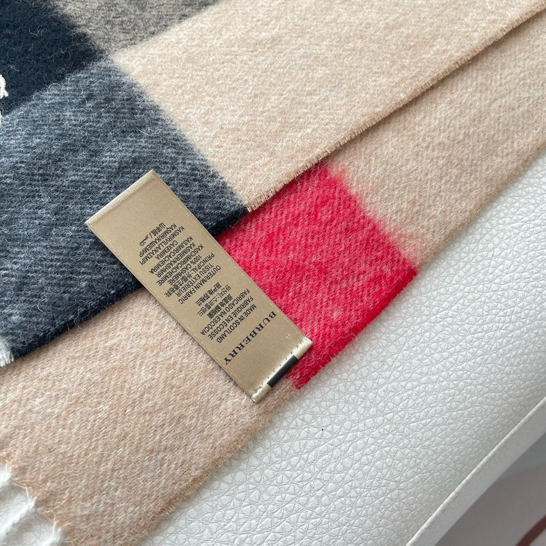 BURBERRY BBR SCARF 180 CM IN CASHMERE 490949