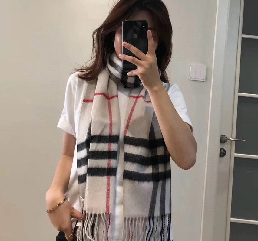 BURBERRY BBR SCARF 180 CM IN CASHMERE 522312