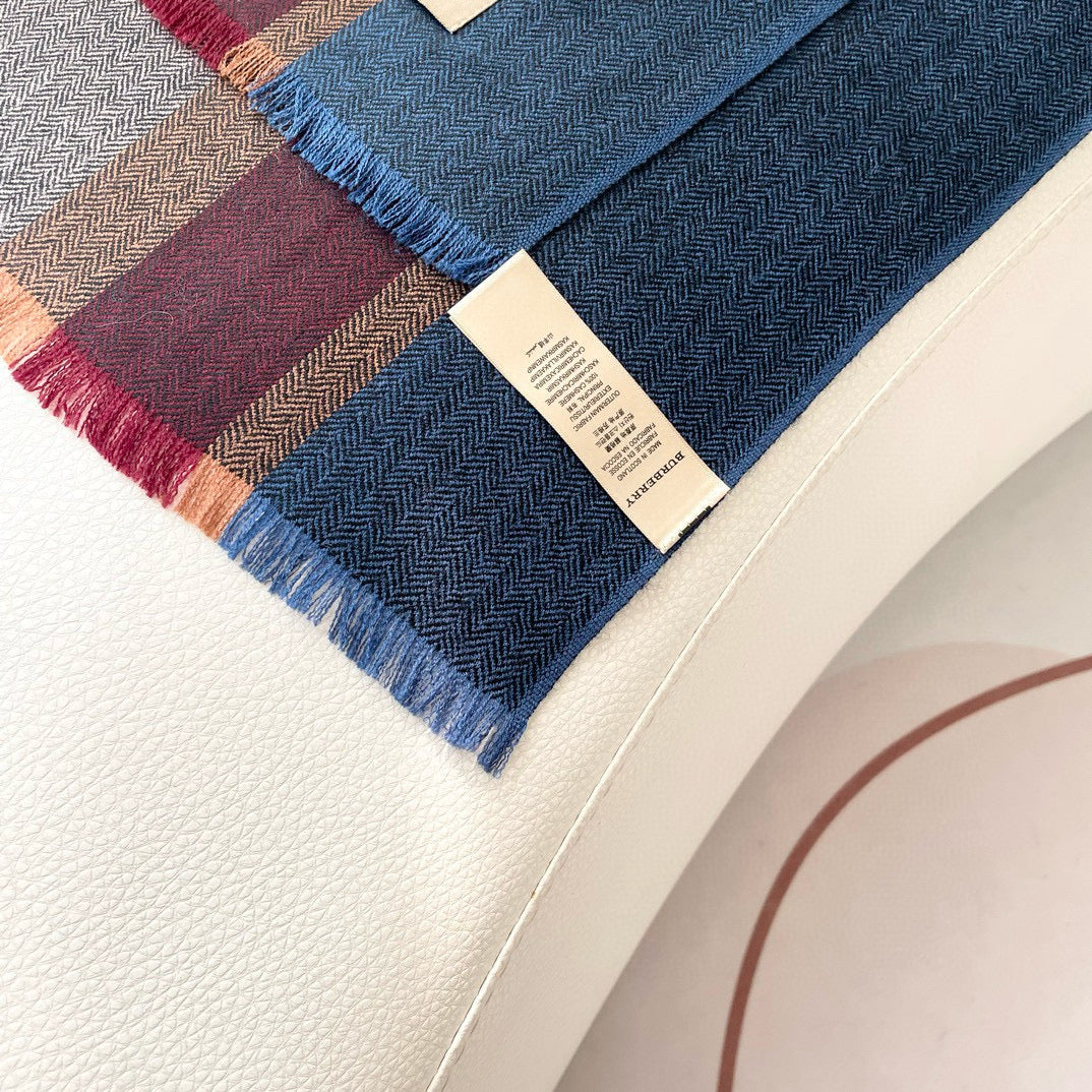 BURBERRY BBR SCARF 180 CM IN CASHMERE 524357
