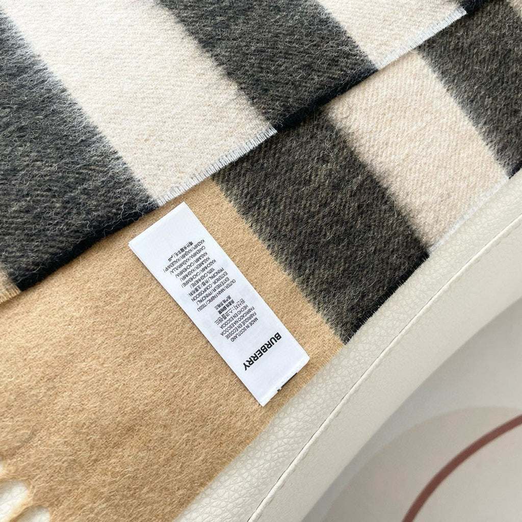 BURBERRY BBR SCARF 210 CM IN CASHMERE 05
