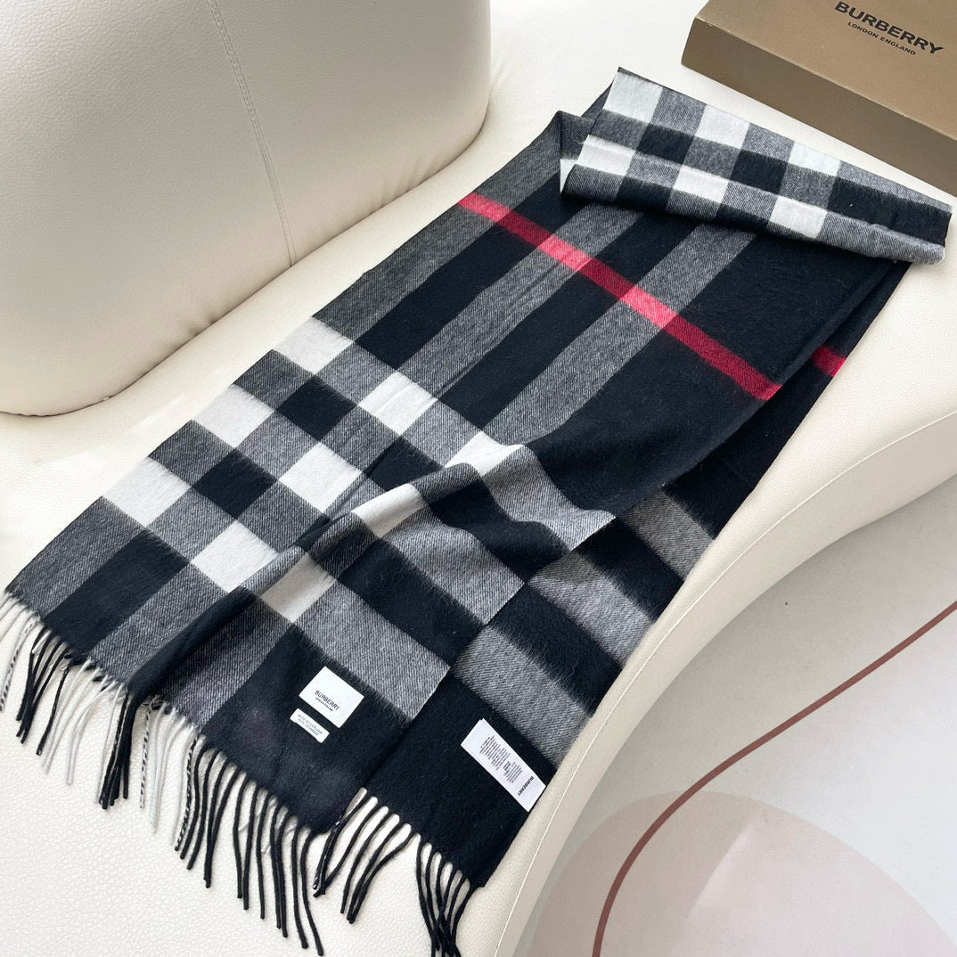 BURBERRY BBR SCARF 210 CM IN CASHMERE 04