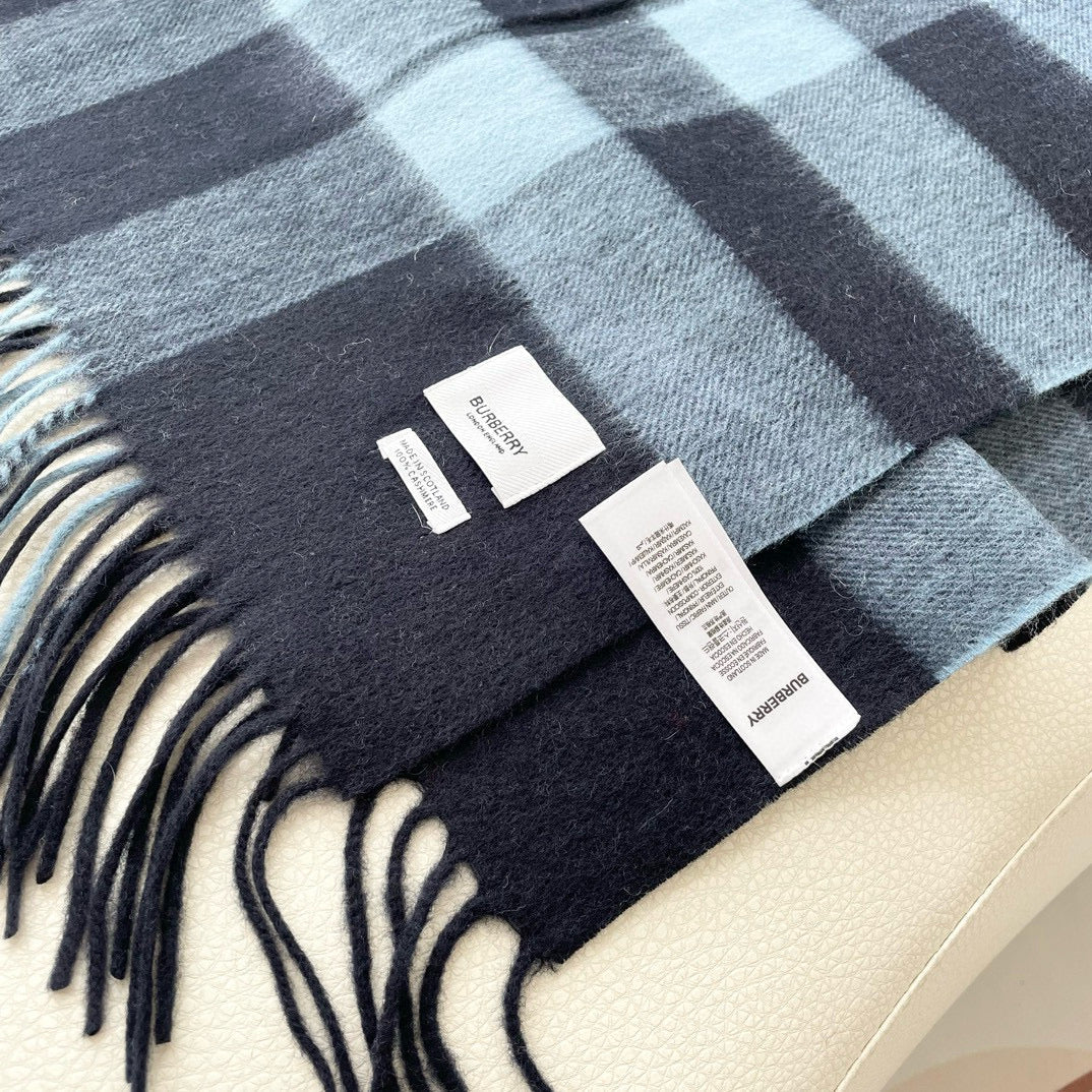 BURBERRY BBR SCARF 210 CM IN CASHMERE 02