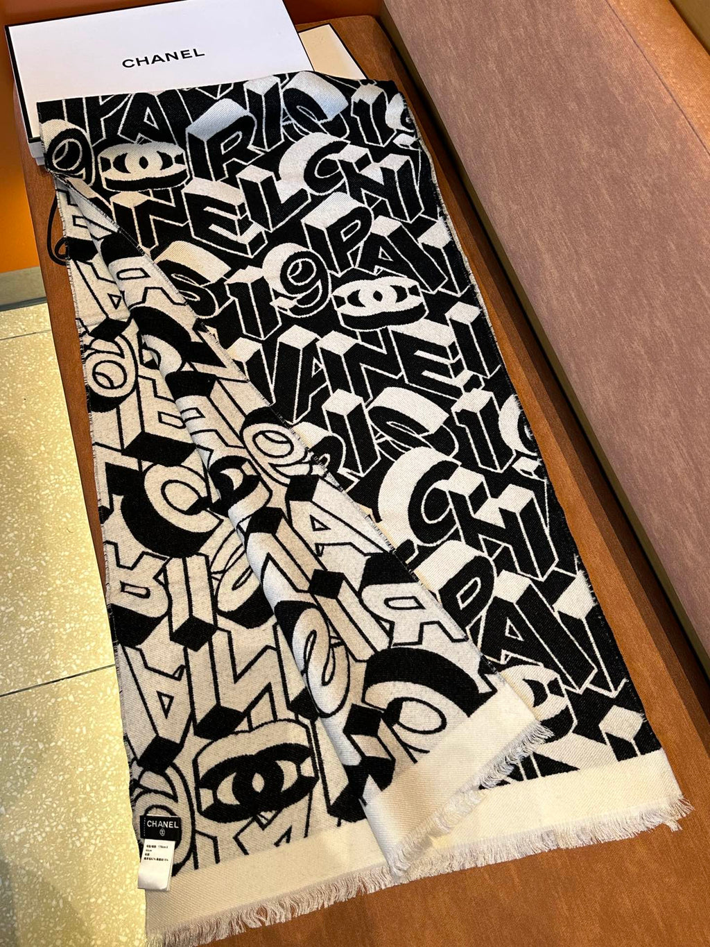 CHANEL LETTER LOGO 178 CM SCARF IN BLACK MIX WHITE SHEEP WOOL AND SILK  393103