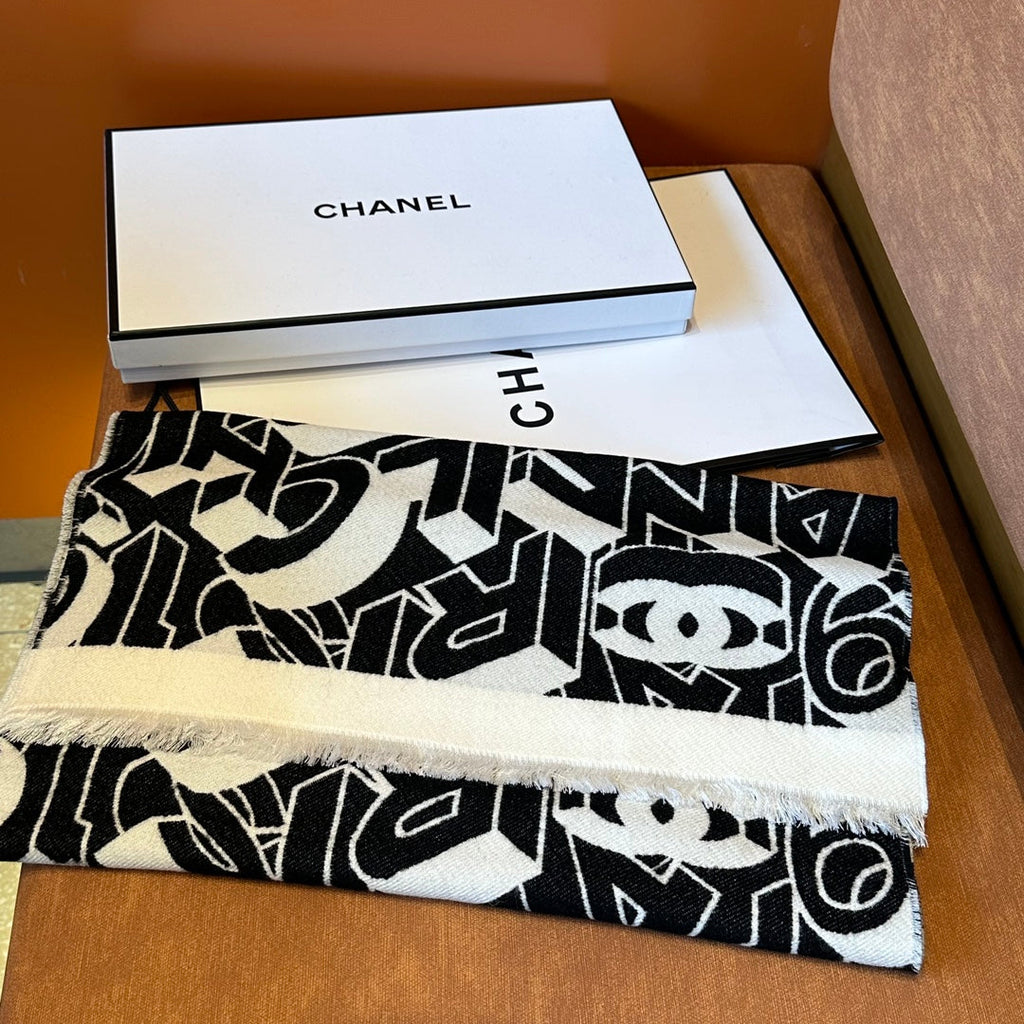 CHANEL LETTER LOGO 178 CM SCARF IN BLACK MIX WHITE SHEEP WOOL AND SILK  393103