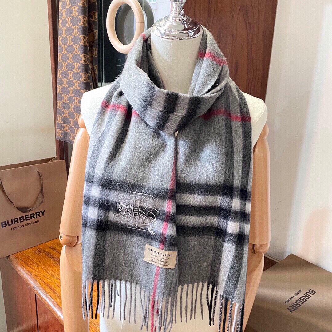 BURBERRY CLASSIC CHECK SCARF 180 CM IN DOVE GRAY MIX BLACK CASHMERE 394771