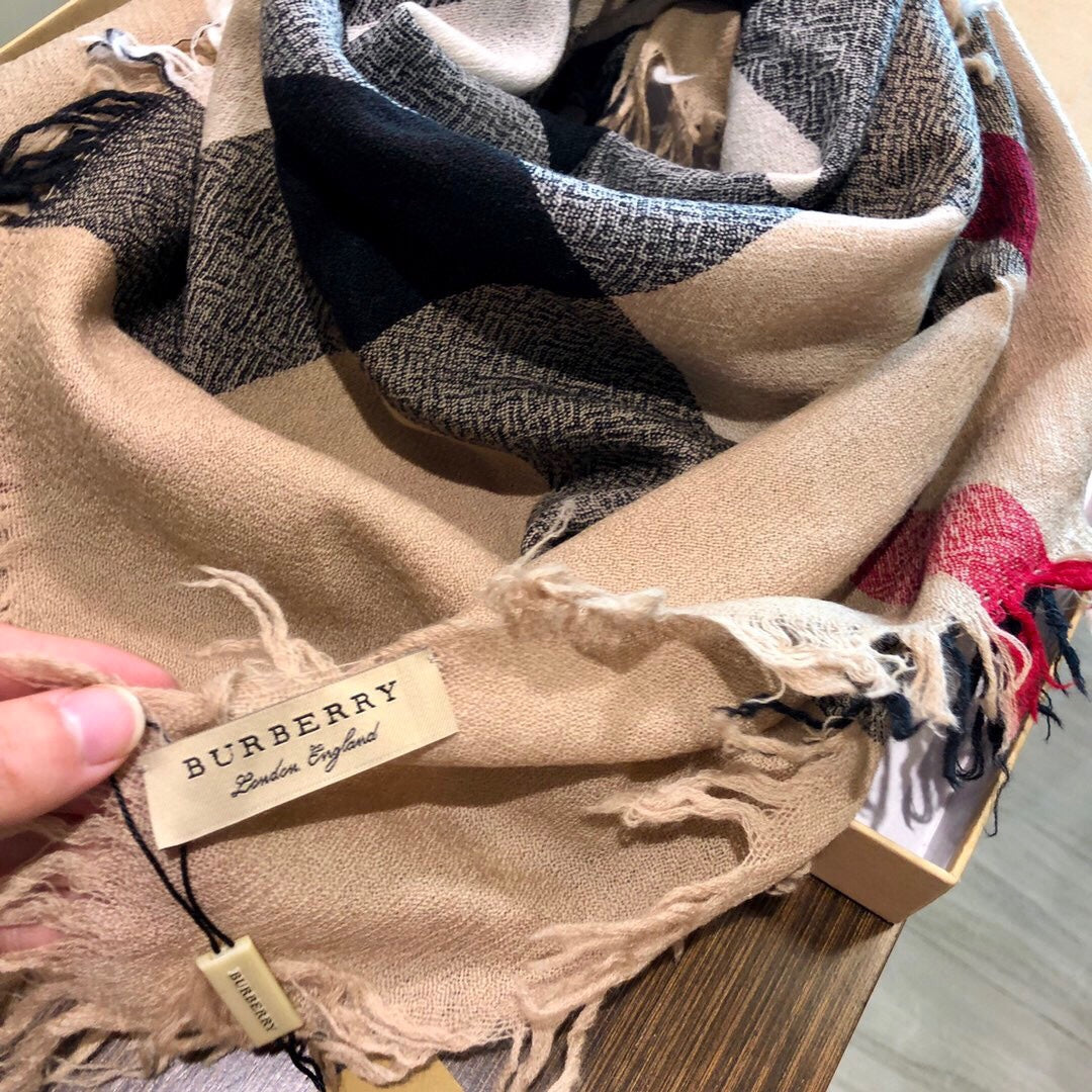 BURBERRY REVERSIBLE CHECK 140 CM WOOL SILK SCARF CAMEL BEIGE 408964