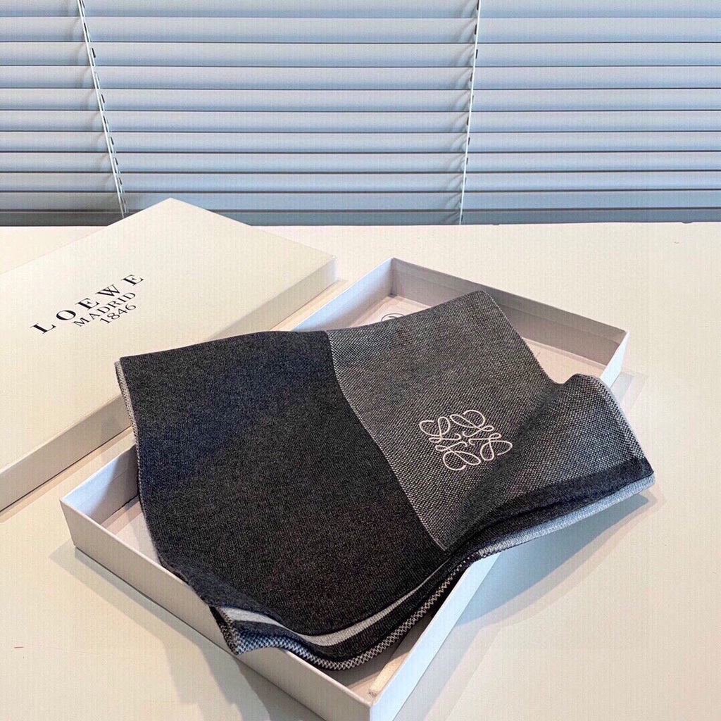 LOEWE SCARF 180 CM IN BLACK MIX GRAY CASHMERE 413838