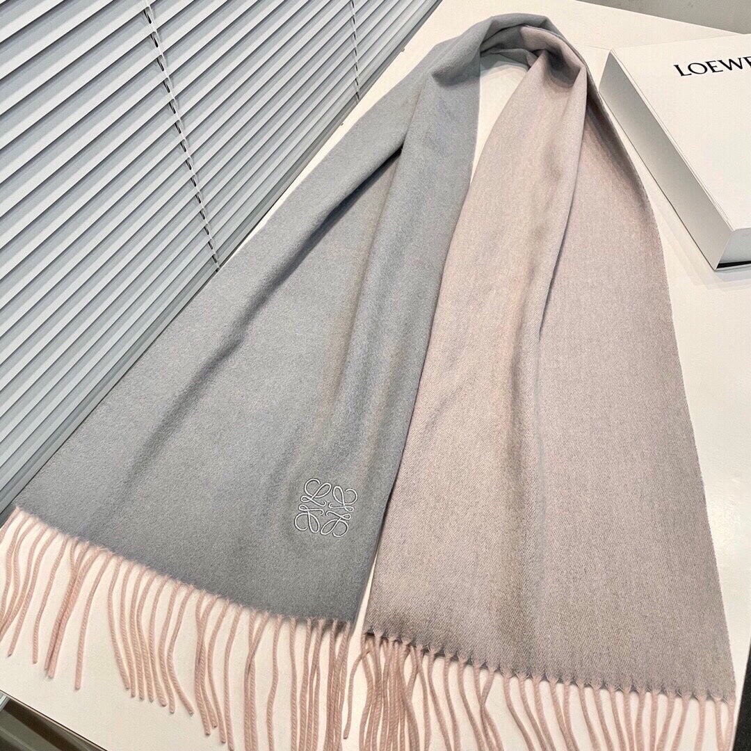 LOEWE SCARF 190 CM IN PALE GRAY LAMBSWOOL 413840