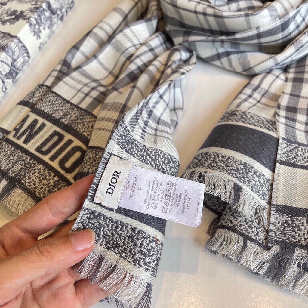 DIOR SCARF 200 CM IN BLACK MIX WHITE CASHMERE AND SILK 418334