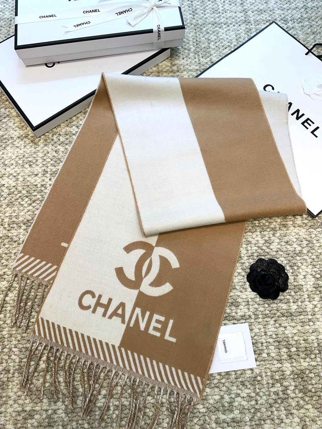 CHANEL SCARF 184 CM IN PEANUT BROWN MIX WHITE MERINO WOOL 393121