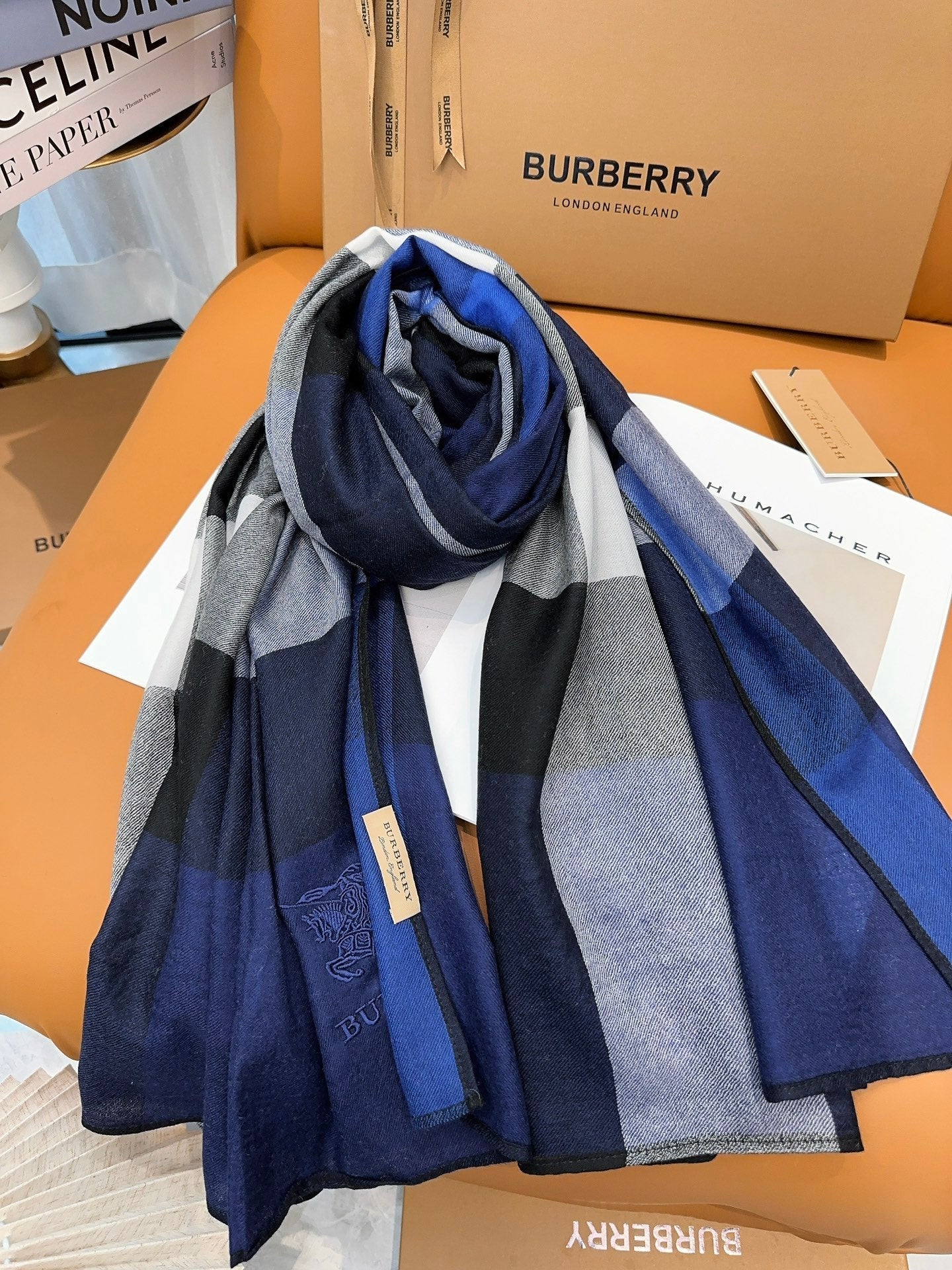 BURBERRY SCARF 200 CM IN NAVY BLUE CASHMERE 402263