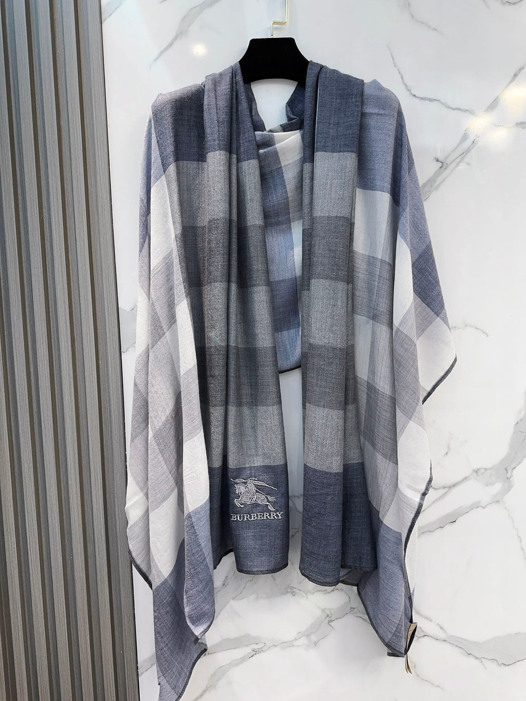 BURBERRY SCARF 200 CM IN COLORFUL CASHMERE 402264