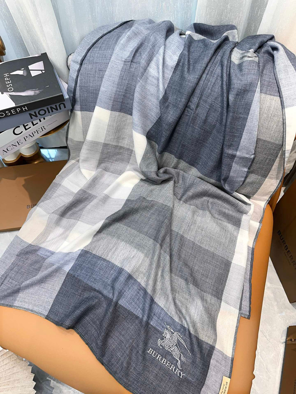BURBERRY SCARF 200 CM IN COLORFUL CASHMERE 402264