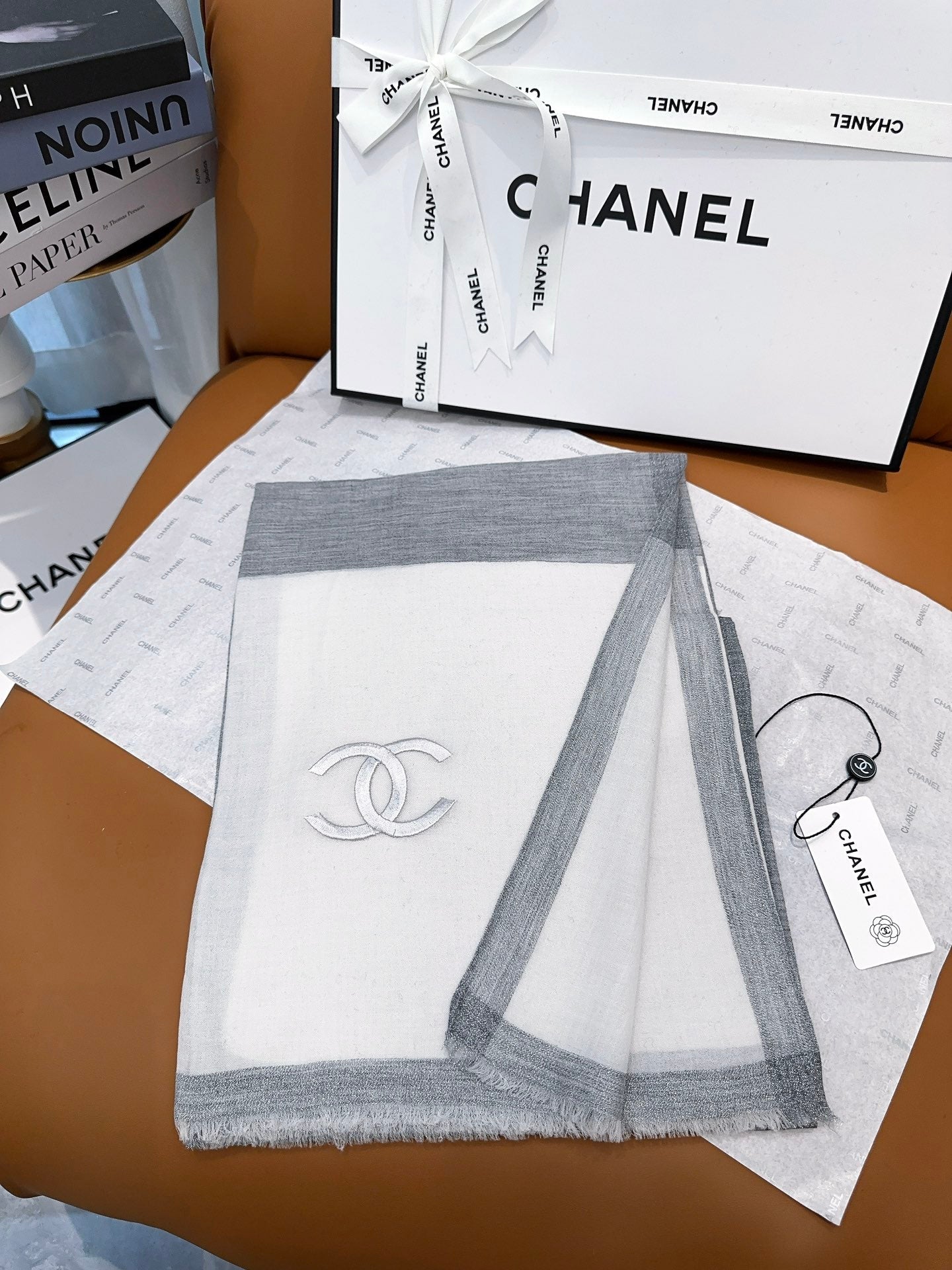 CHANEL SCARF 200 CM IN DOVE GRAY MIX WHITE CASHMERE 402260