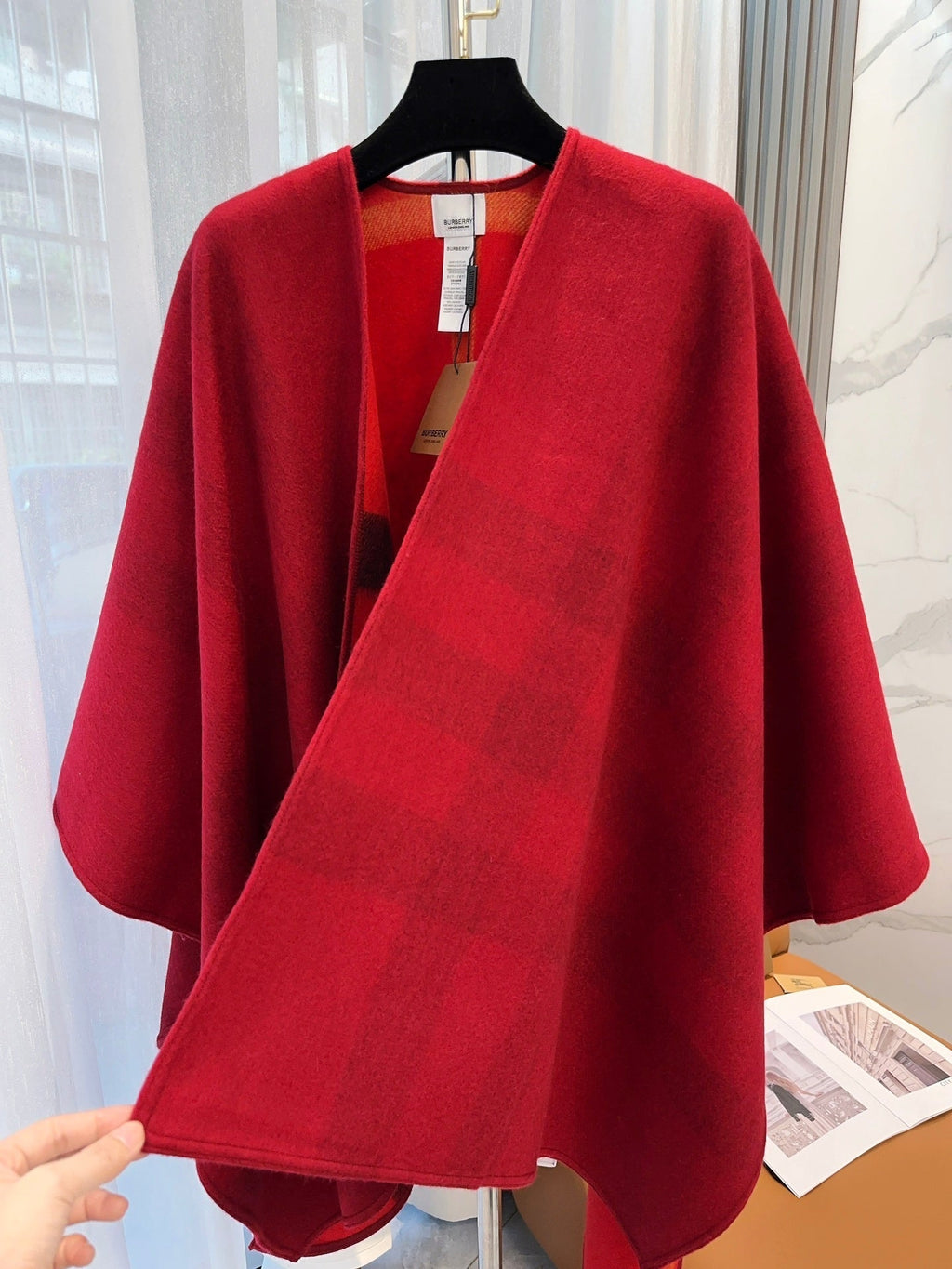 BURBERRY REVERSIBLE CHECK CASHMERE CAPE CHERRY RED AND BLACK 410134