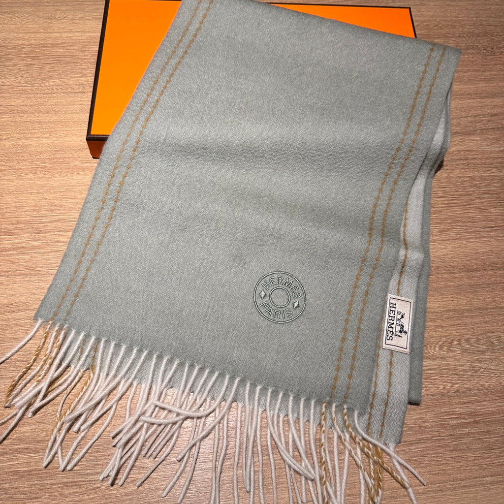 HERMES SCARF 200 CM IN DOVE GRAY CASERE