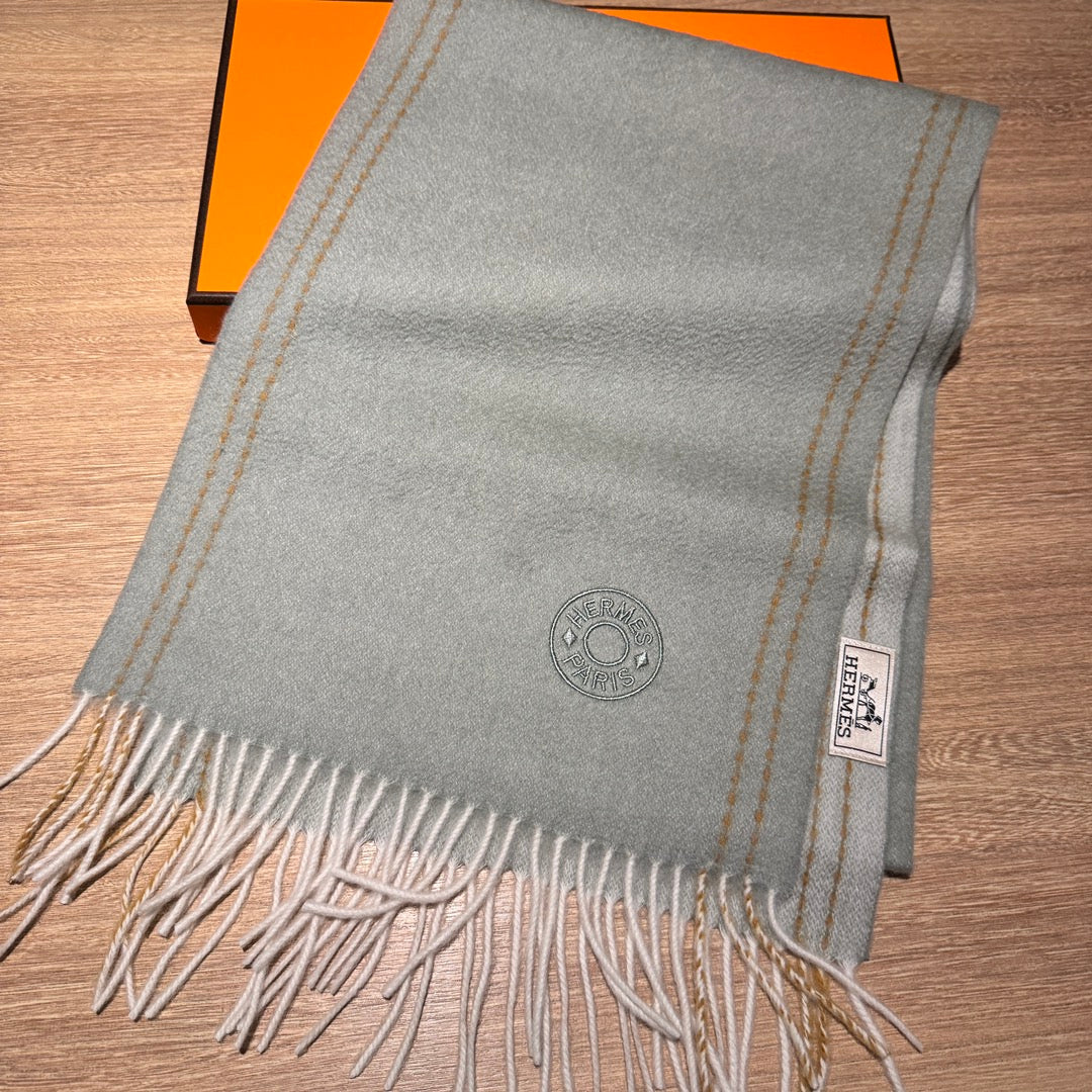 HERMES SCARF 200 CM IN DOVE GRAY CASERE